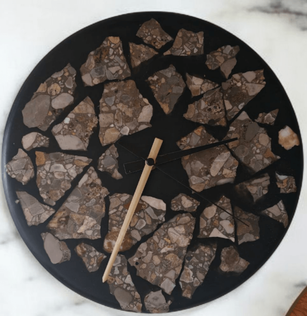 Horloge murale en terrazzo