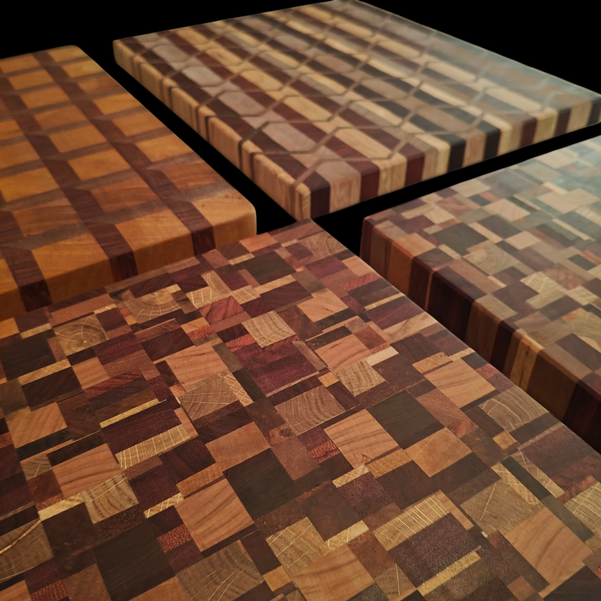 L chaos end-grain cuttingboard