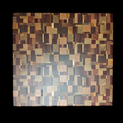 M chaos end-grain cuttingboard
